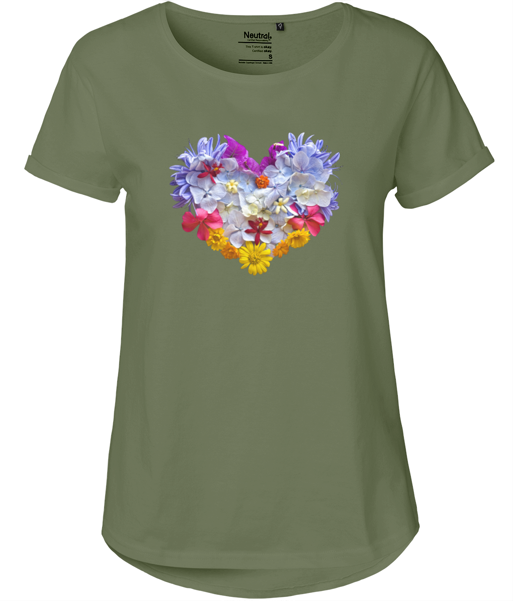 "Blooming Heart" Body Fit T-Shirt